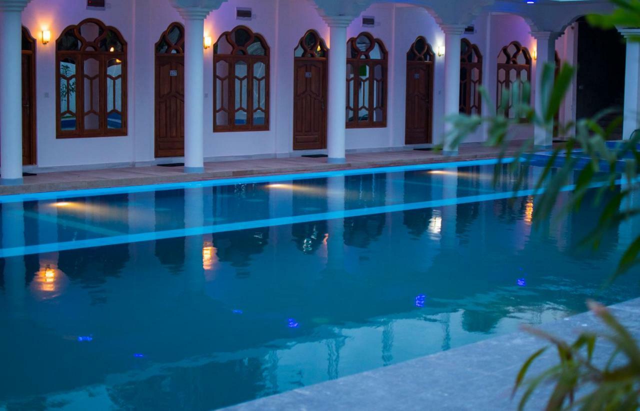Mrd Beach Hotel Trincomalee Exterior foto